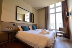 2 chambres, fer et planche à repasser, lit parapluie, Wi-Fi gratuit