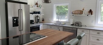 Darien family home on a Cul de Sac with  pond.