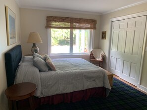 3 soverom, skrivebord, strykejern/-brett og wi-fi (inkludert)