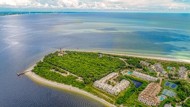 Exterior - Lightouse Point 222 (Sanibel)