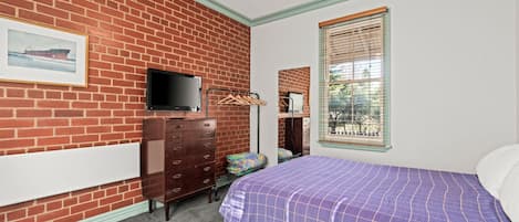 5 chambres, fer et planche à repasser, Wi-Fi