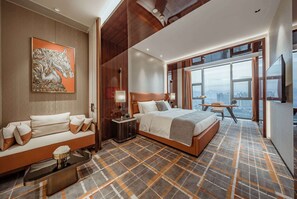 总统套房 | 客房内保险箱、办公桌、遮光窗帘、免费 WiFi