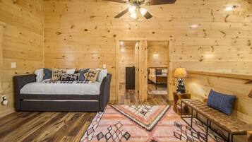 4 sovrum, strykjärn/strykbräda, internet och sängkläder