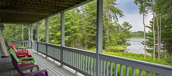 Eco-friendly butterfly haven, waterview, pets, near Acadia National Park 