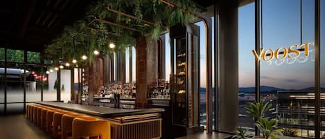 Bar (en la propiedad)