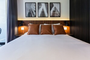 Studio Deluxe | Literie de qualité, lit avec matelas à plateau-coussin