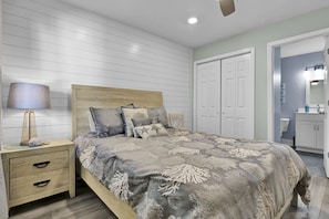 1 chambre, lit avec matelas en mousse à mémoire, Wi-Fi, literie fournie