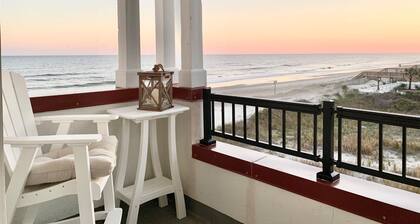 OCEANFRONT CONDO AMAZING VIEWS OF TOPSAIL BEACHES!