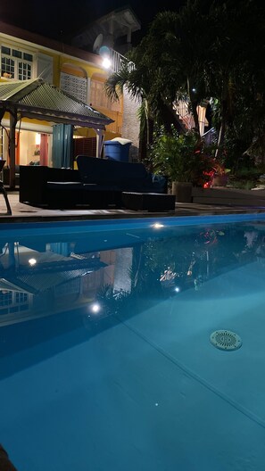Piscine extérieure