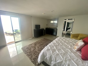 King Suite with Terrace
