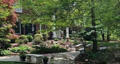 Gorgeous, Wooded 3 Acre Estate -5 Bed/4 Bath-Leesburg/Brambleton/Aldie area