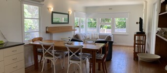 Perfect seaside cottage