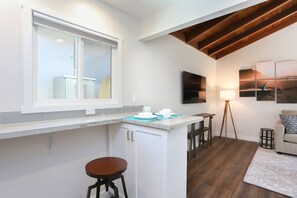 Interior - One bedroom, new construction in Pacific Beach (San Diego)