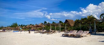 AKBAL Holbox
