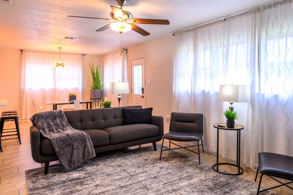 TV connectée, cheminée