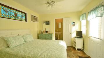 1 habitación, tabla de planchar con plancha y wifi