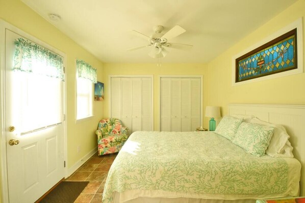 1 habitación, tabla de planchar con plancha y wifi 