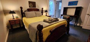 3 多间卧室、熨斗/熨衣板、WiFi、床单