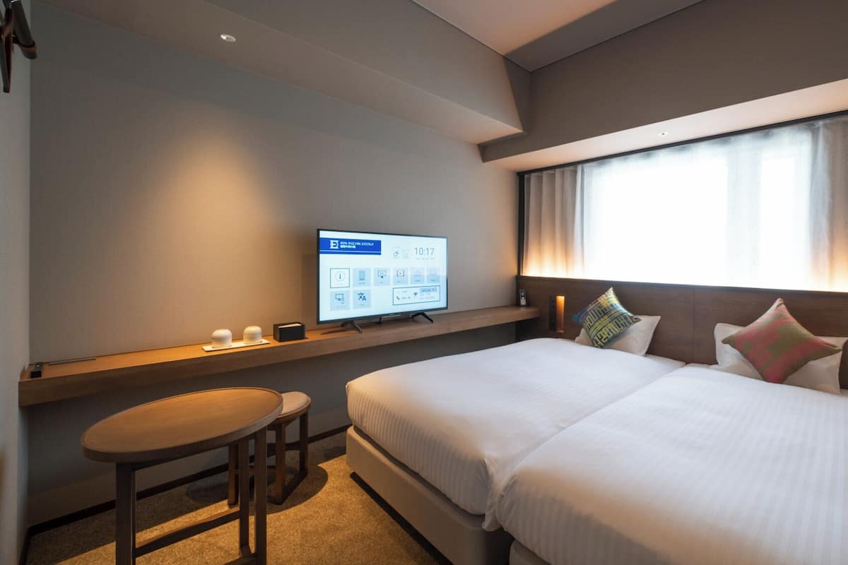 Down duvets, in-room safe, blackout curtains