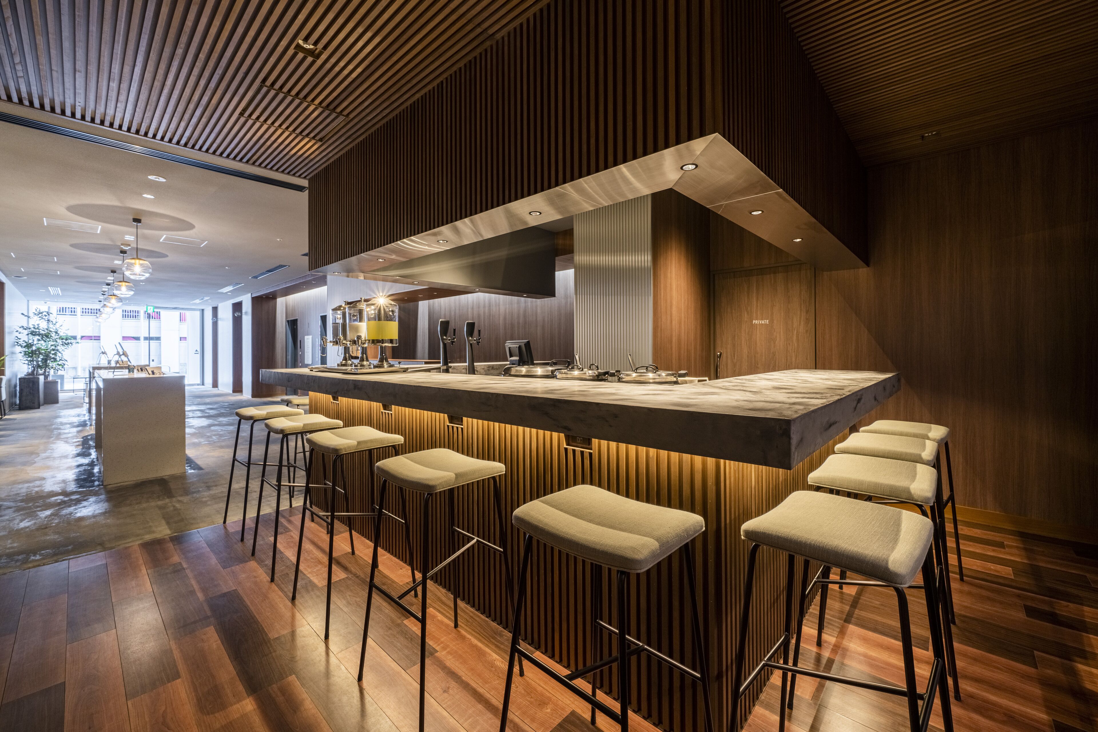 daily buffet breakfast (jpy 1800 per person)