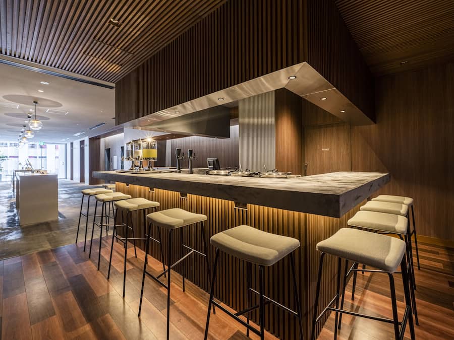 Café da manhã com buffet todos os dias mediante uma taxa