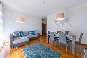 Căn hộ dành cho gia đình, 2 phòng ngủ, 2 phòng tắm (Appartamento Il Golfo Lake View) | Nội thất