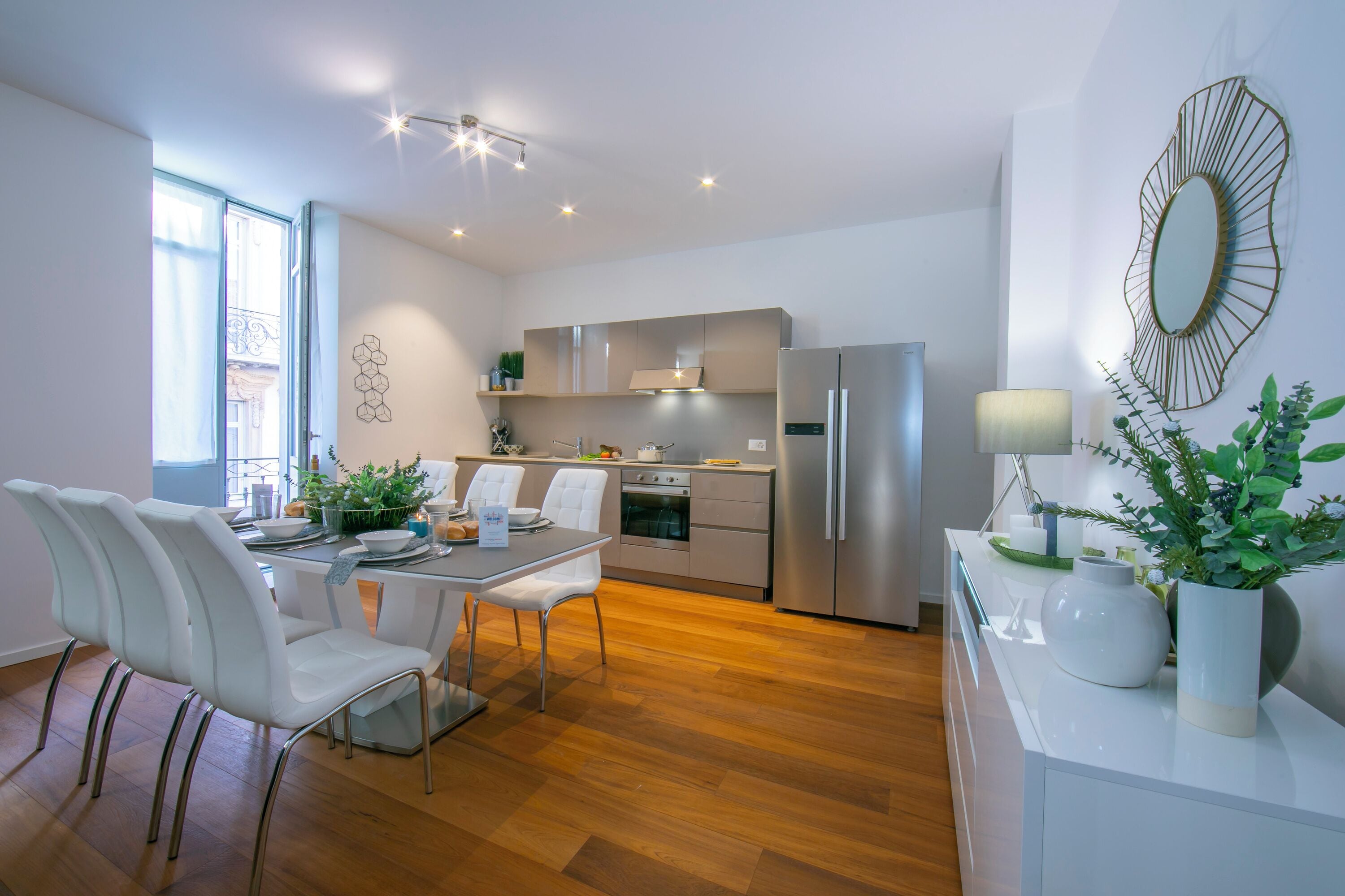 Familieleilighet, 2 soverom, 2 bad (Star of Lugano) | Spiseområde
