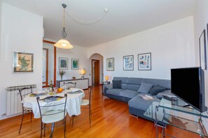Family Apartment, Multiple Bedrooms, Mountainside (La Rosa Dei Venti Lake View Terrace) | Living area - La Rosa Dei Venti Lake View Terrace (Stresa)