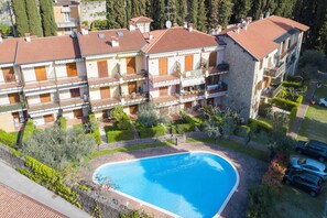 Exterior - Borgo Degli Ulivi shared pool- 200m lake (Toscolano Maderno)