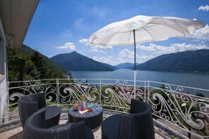 Balcony - Villa Lago Lugano (Bissone)