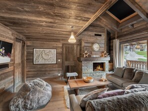 TV, fireplace, stereo - Modern duplex near slopes with parking (Méribel)