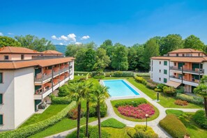 Appartement Familial, plusieurs chambres, en bord de lac (Casa Fiorita Pool and Lake) | Piscine