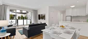 Modern and Spacious Three  Bedroom Apartment