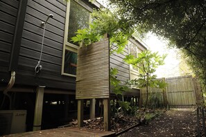 Property grounds - cosy, fireplace, outdoor bath  (Forrest)