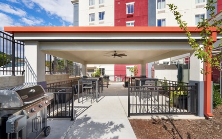 Candlewood Suites Asheville Downtown, an IHG Hotel - Image 50