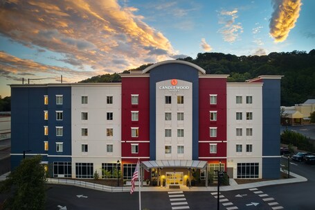 Candlewood Suites Asheville Downtown, an IHG Hotel - Image 21