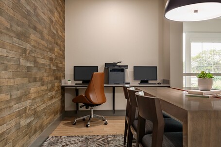 Candlewood Suites Asheville Downtown, an IHG Hotel - Image 41