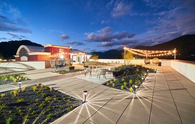 Candlewood Suites Asheville Downtown by IHG