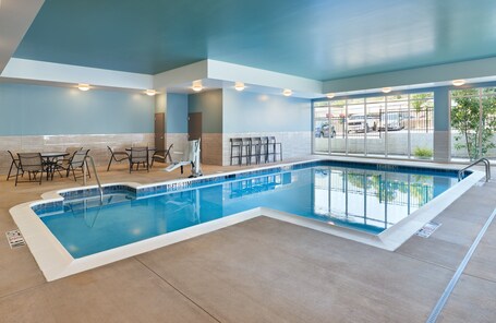 Candlewood Suites Asheville Downtown, an IHG Hotel - Image 9