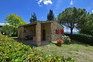 Property grounds - La Badia (Barberino Tavarnelle)