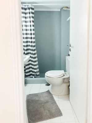 Apartment | Bathroom