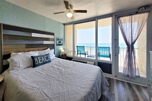 مكتب وواي فاي مجانًا