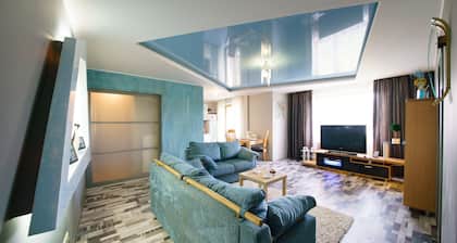 PaulMarie Apartments on Voinov Int.