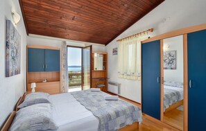 3 bedrooms, WiFi