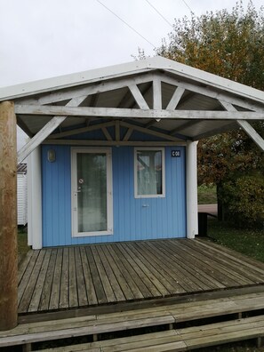 Exterior - Camping La Croix Badeau - Cabanes (Soulaines-Dhuys)