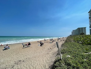 En la playa