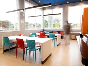 Ảnh chưa phân loại, 2 trong số 43 ảnh, nút
