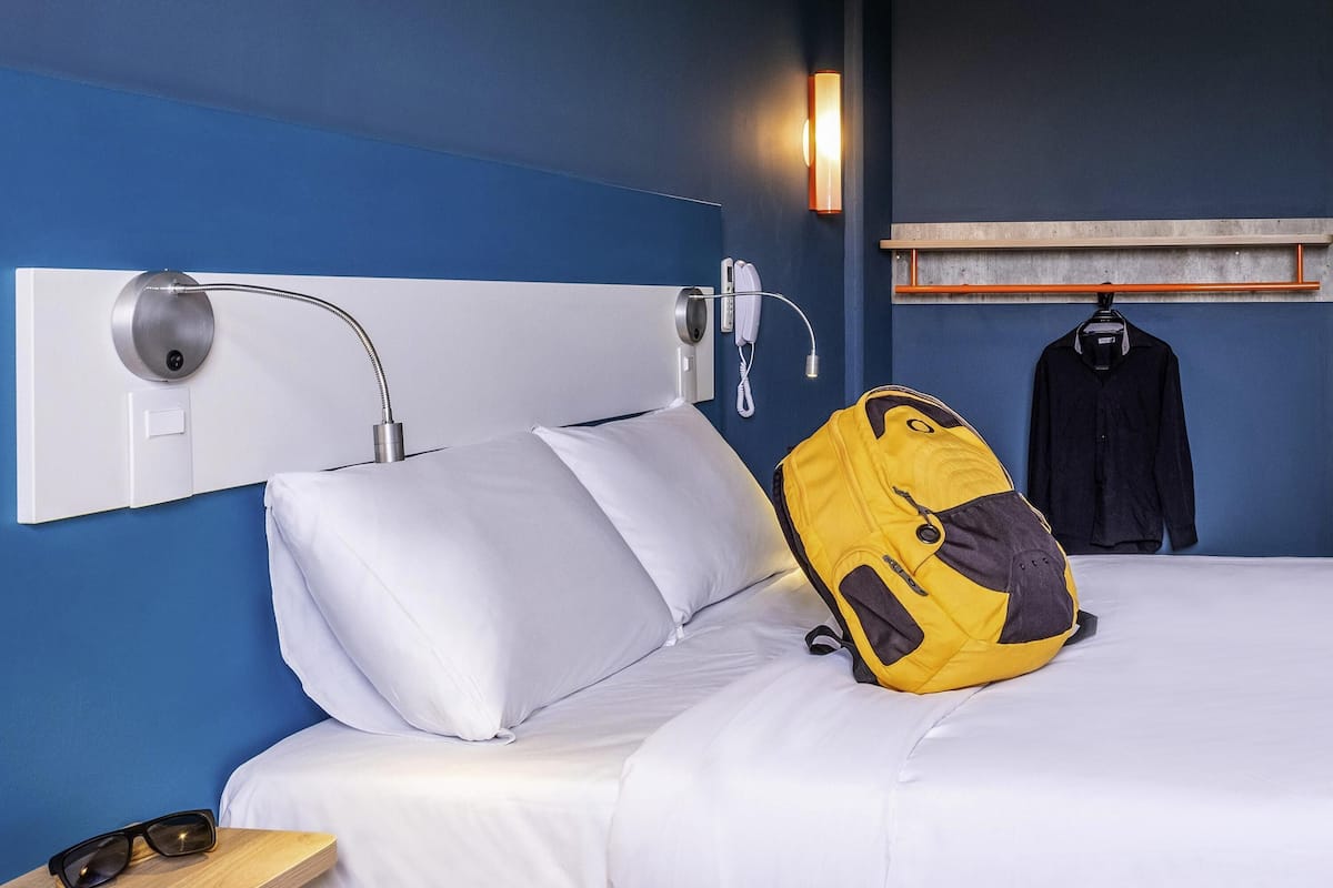 Sistema de insonorización, wifi gratis y ropa de cama