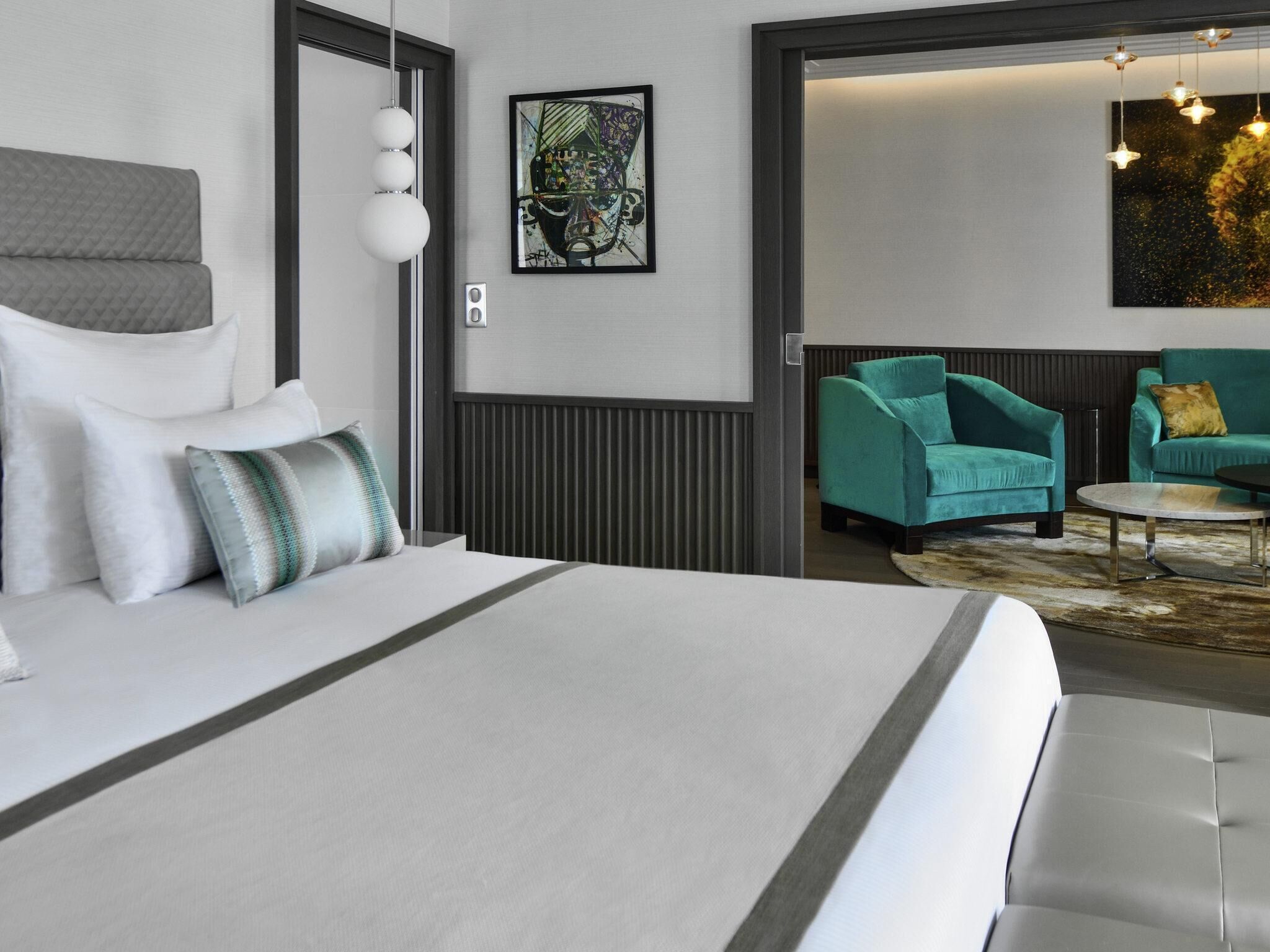 Executive Suite, 1 Katil Raja (King) | Peralatan tempat tidur premium, bar mini, meja 