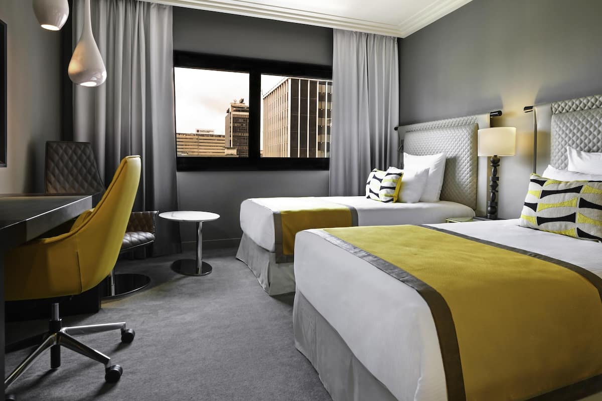 Superior Room, 2 Single Beds | Premium bedding, minibar, desk, laptop workspace